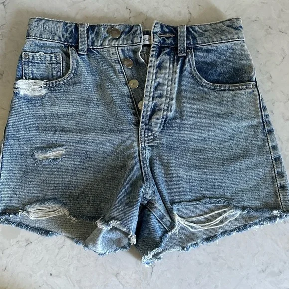 Zara High-Waisted Distressed Denim Jean Shorts - Picture 1 of 7